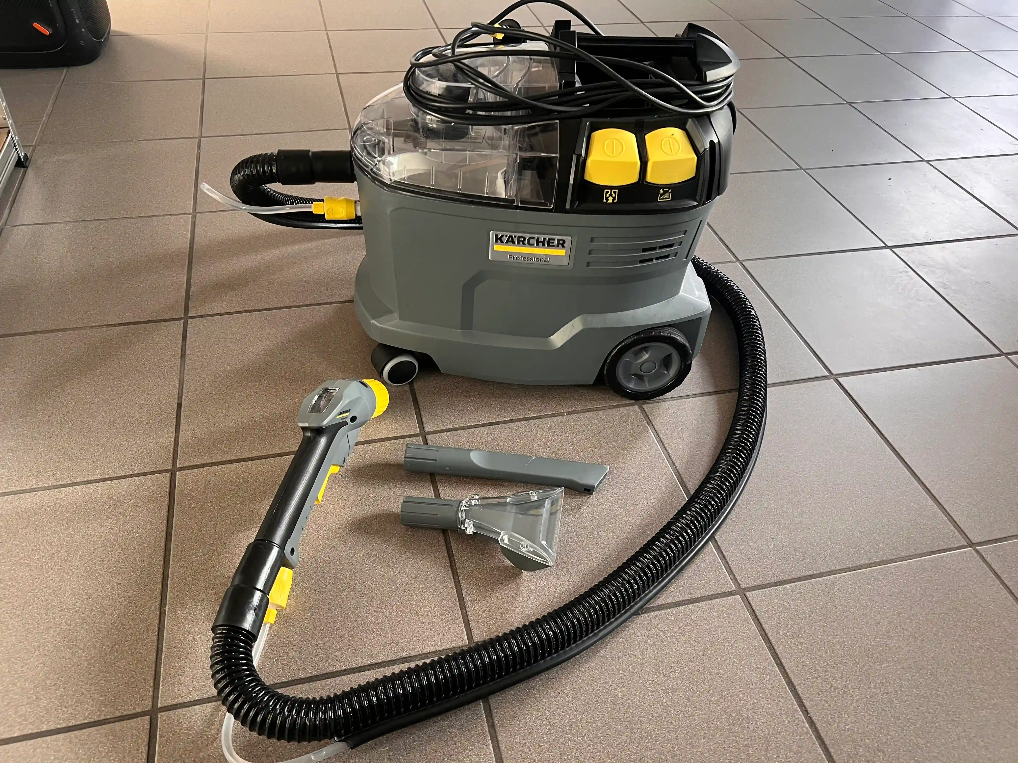 Nasssauger Kärcher Puzzi